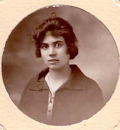 1920 : Françoise Mico.